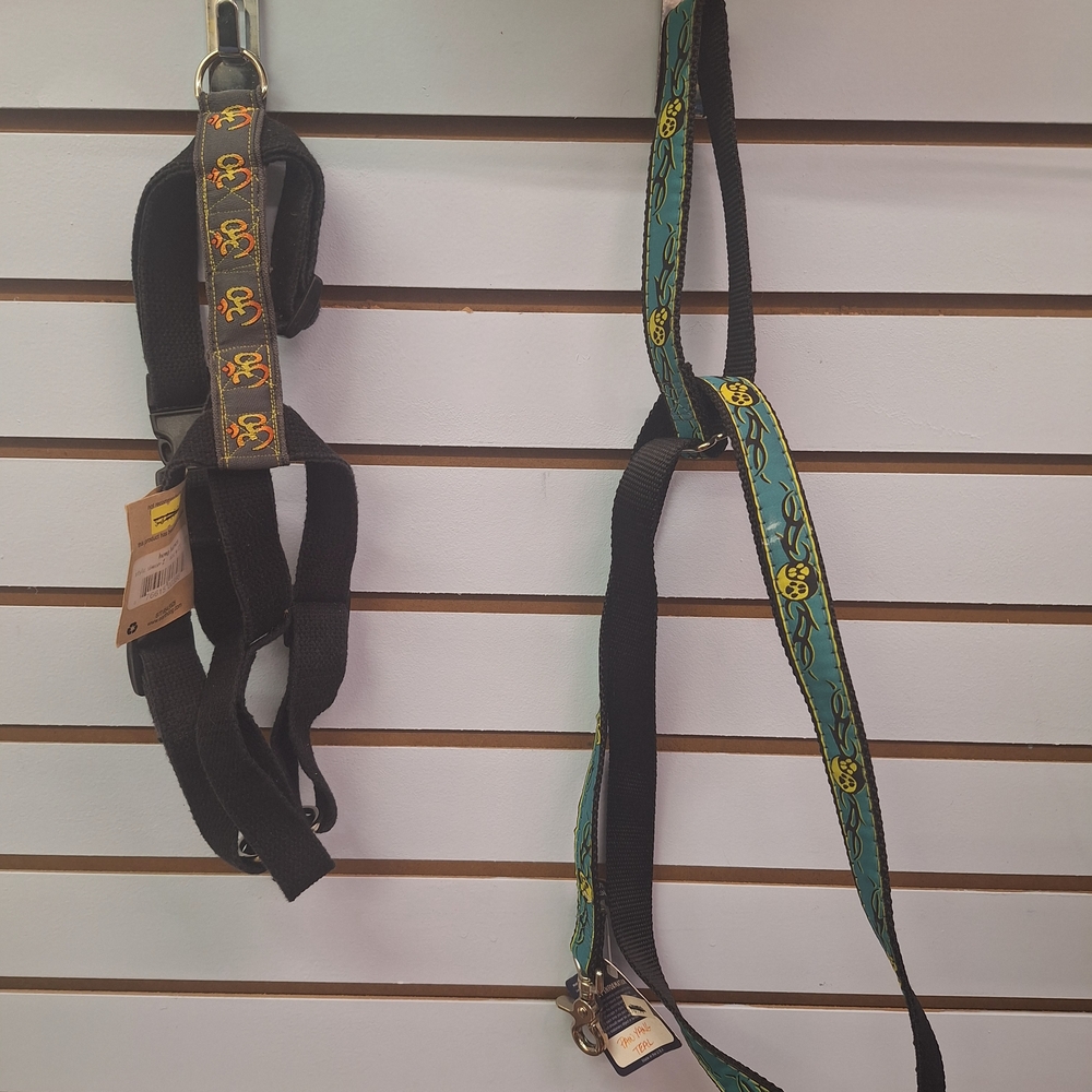 NWT Dog Harness & Leash set